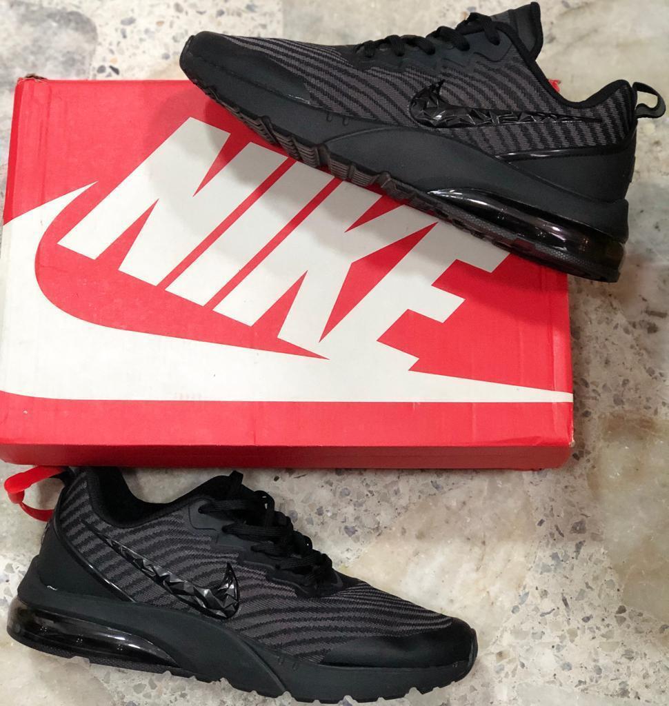 Tenis Nike — foto 3 de 3