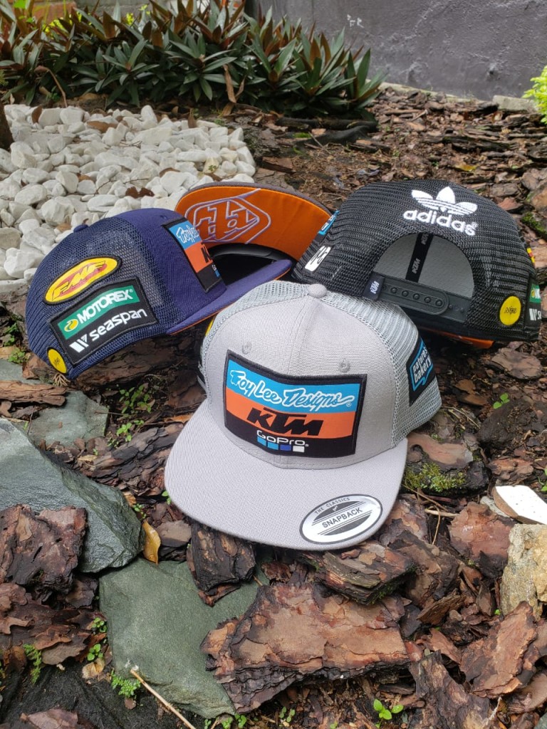 Gorra plana hombre