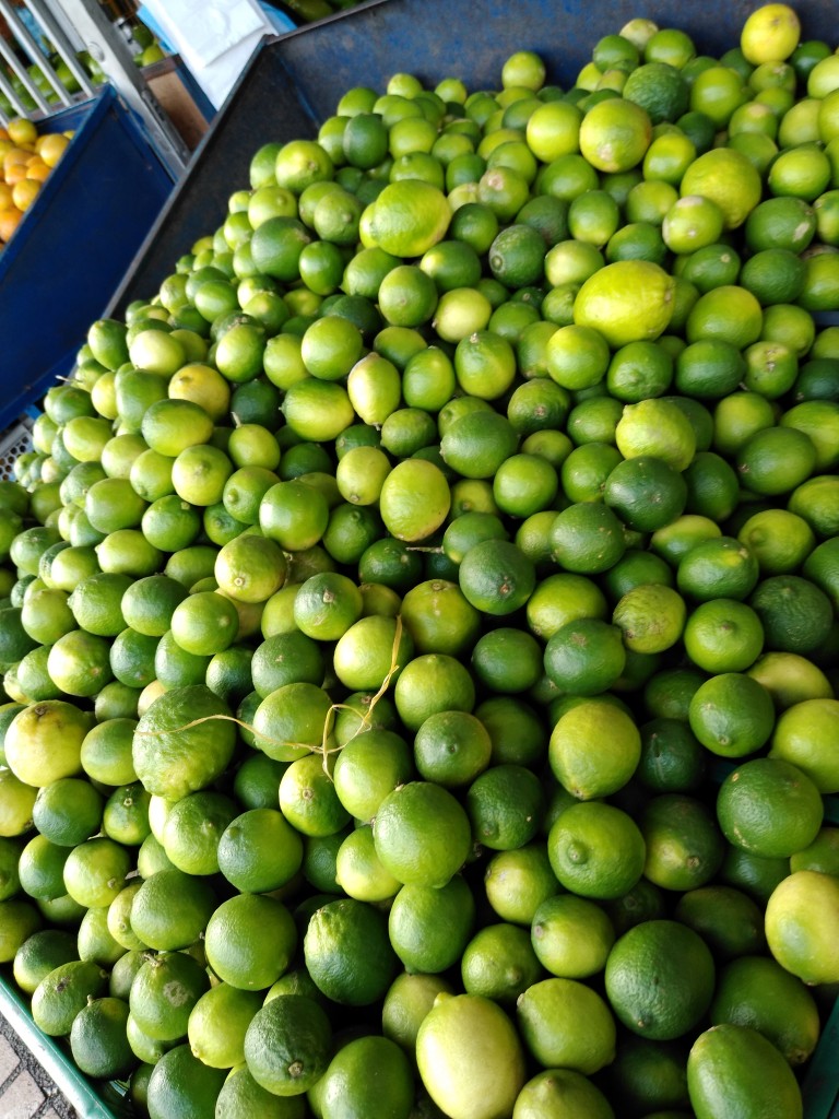 Limón Tahití