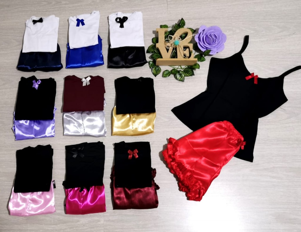 Pijama satín blusa y short dama