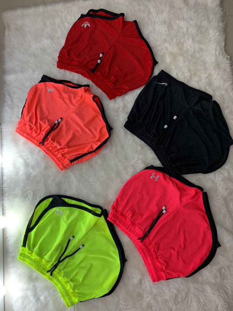 Short deportivo dama