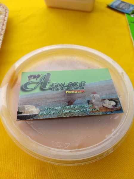 queso campesino, queso cuajada, arequipe, yogurt. — foto 4 de 5