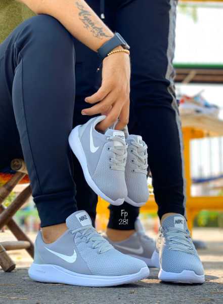 TRIO FAMILIAR NIKE AIR