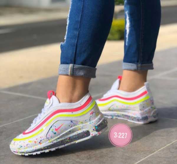NIKE OARA DAMA BRILLANTES