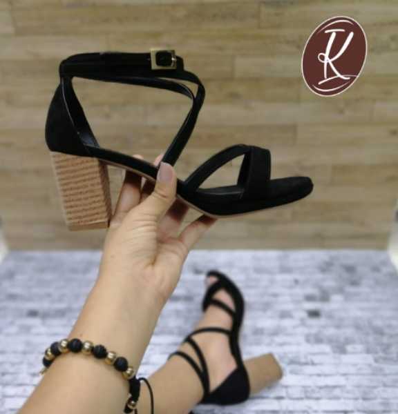 tacon bajo ,ejecutiva