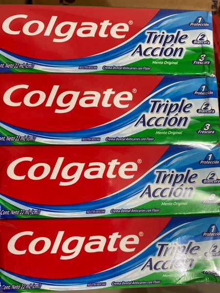 Crema dental Colgate triple acción 22 ml x 144 unidades