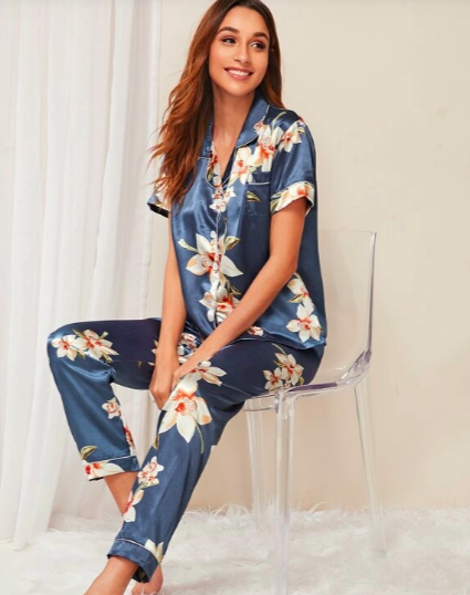 Conjunto de pijama de satén con estampado floral Talla S cod 97