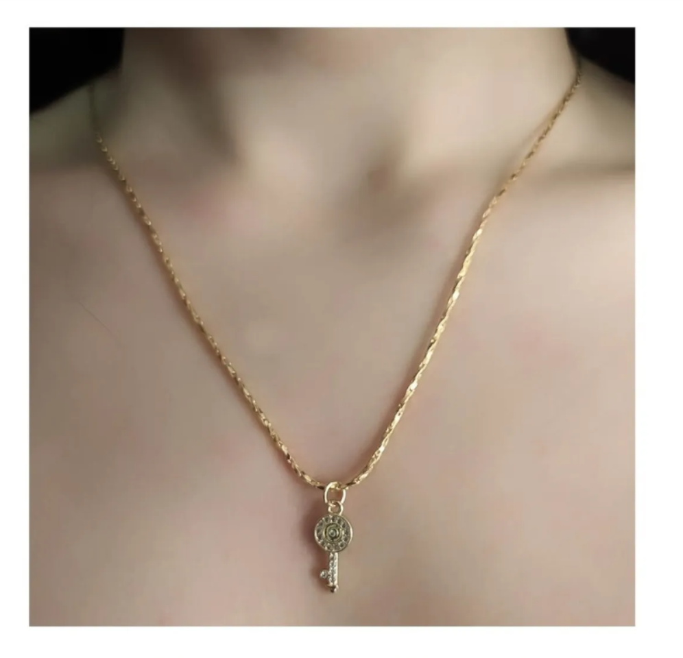 Joyería Mujer Joya Accesorio Collar Cadena Gargantilla SKU: CO001-DJLl