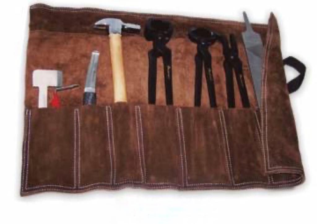 KIT BASICO HERRERIA 8PC TORNADO