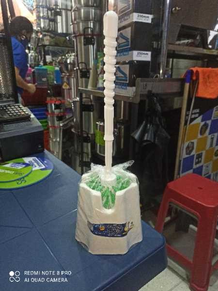 Cepillo Con Base Zulia