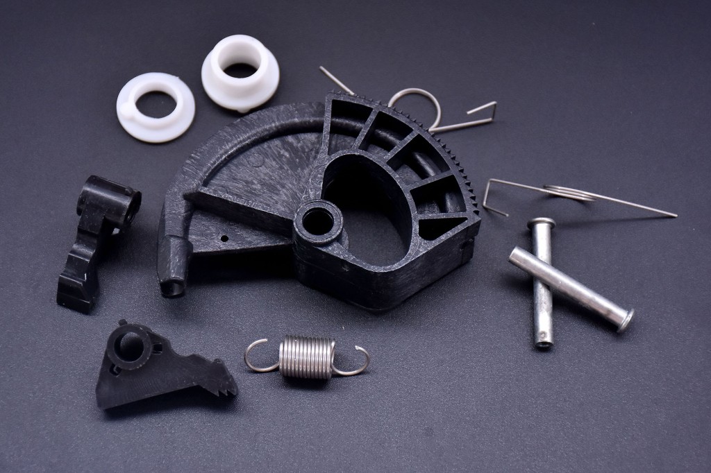 TRINQU. CLUTCH CON PASAD. R9 TWINGO COMPLETO