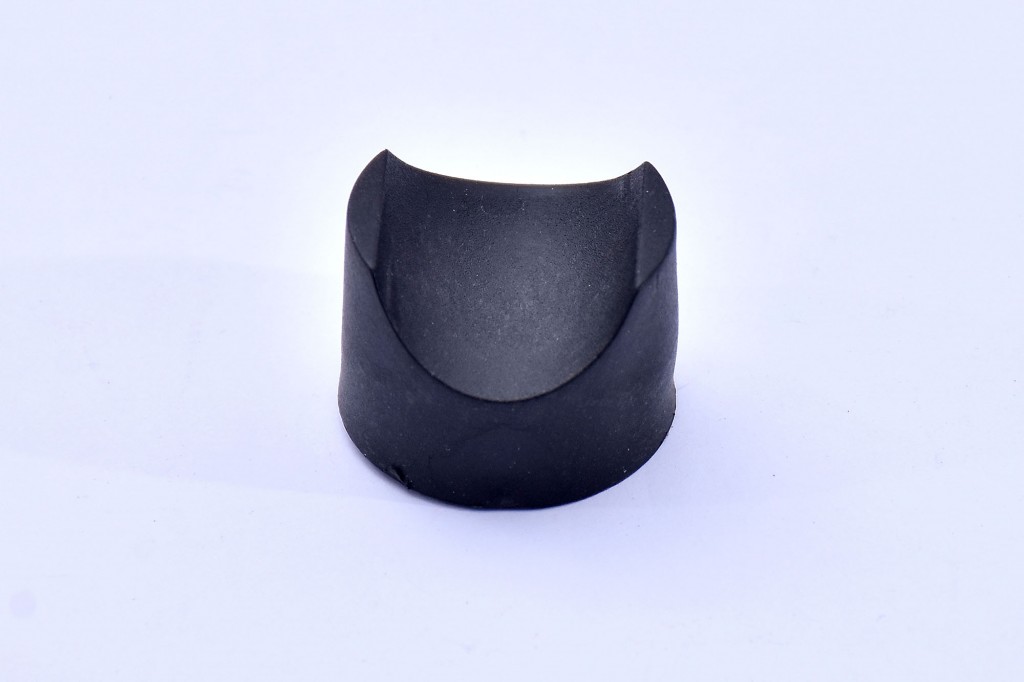 MUELA AJUSTE CAJA DIRECCION MAZDA 323