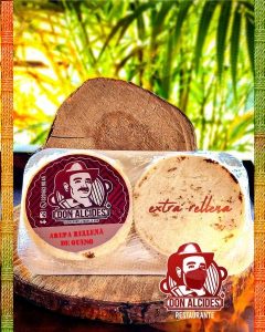 Arepas Rellenas de Queso
