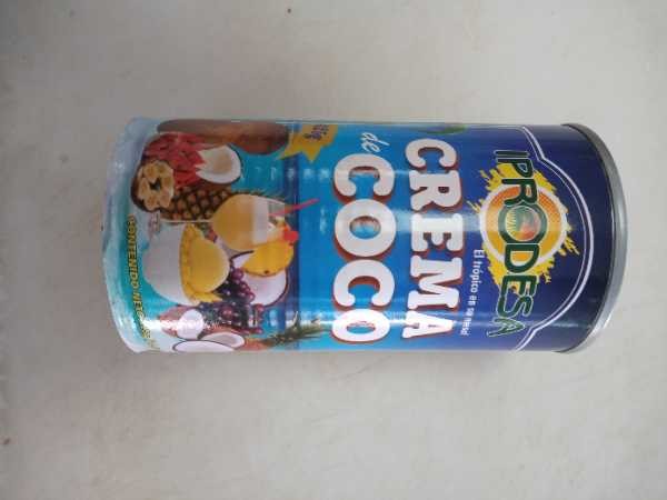 Crama de coco enlatada