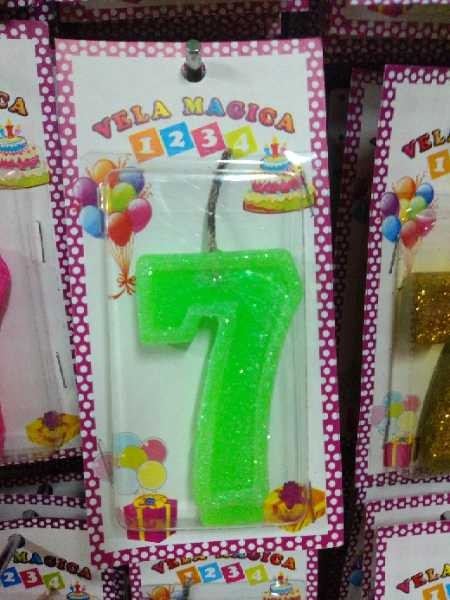 Vela numero 7 verde