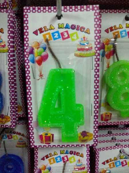Vela numero 4 verde
