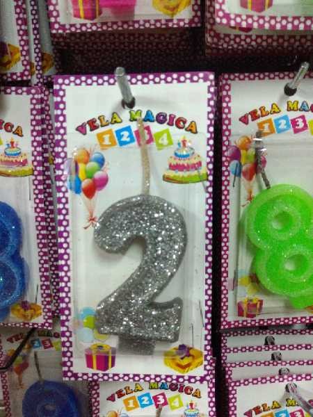 Vela numero 2 plateado