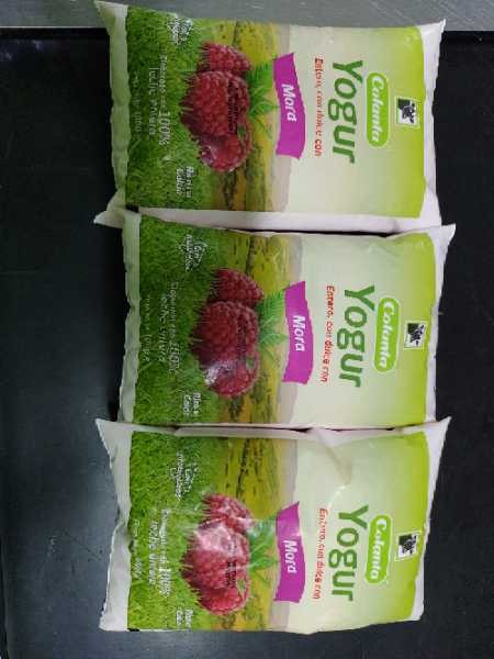 Yogur Bolsa Mora – 1000grs