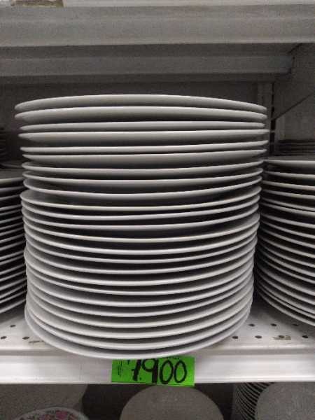 Plato pando grande blanco