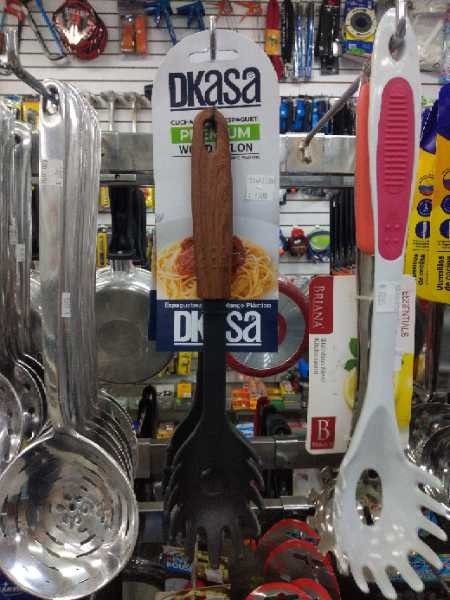 Cuchara spagueti premium wood nylon Dkasa