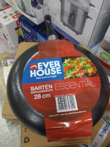 Sarten essential antiaderente 28cm Everhouse