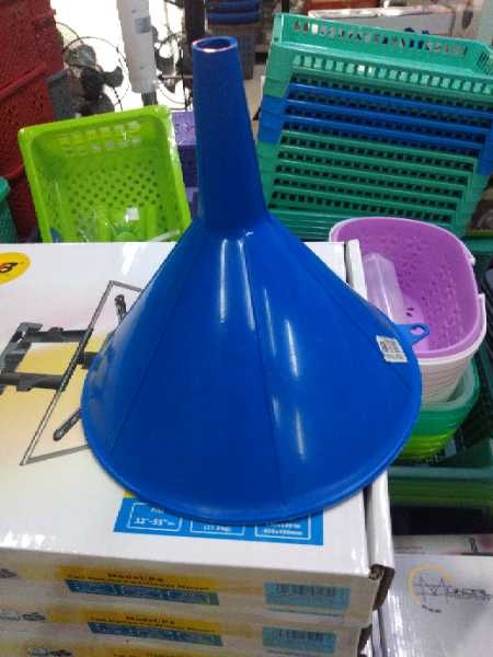 Embudo grande Plinsa