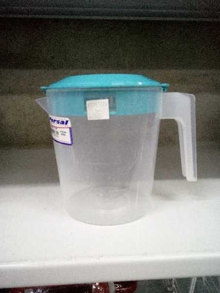 Jarra 1lt medidora con tapa Persal