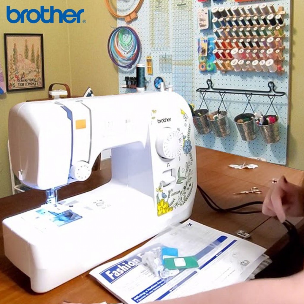 MAQUINA DE COSER FAMILIAR BROTHER JX3135F MODISTERÍA MODISTA CONFECCIÓN