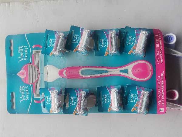 MAQUINA GILLETTE SIMPLY VENUS 3H DSP X8