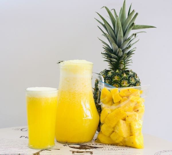 PIÑA EN TROZOS