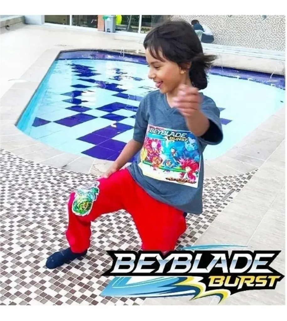 PIJAMA BEYBLADE AZUL REY/ AMARILLO - MANGA CORTA TALLA 10