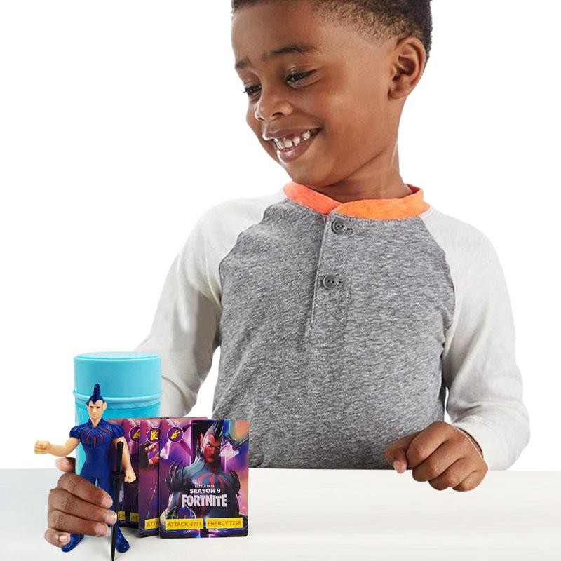 CAPSULA SOLDADO 1 FORTNITE JUGUETE FIGURAS JUGUETERÍA MUÑECOS