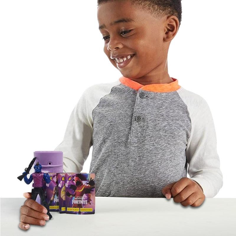 CAPSULA SOLDADO 4 FORTNITE JUGUETE FIGURAS JUGUETERÍA MUÑECOS