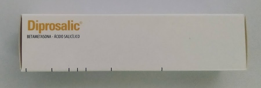 DIPROSALIC UNGUENTO X 30 GRS MSD BETAMETASONA AC SALICILICO