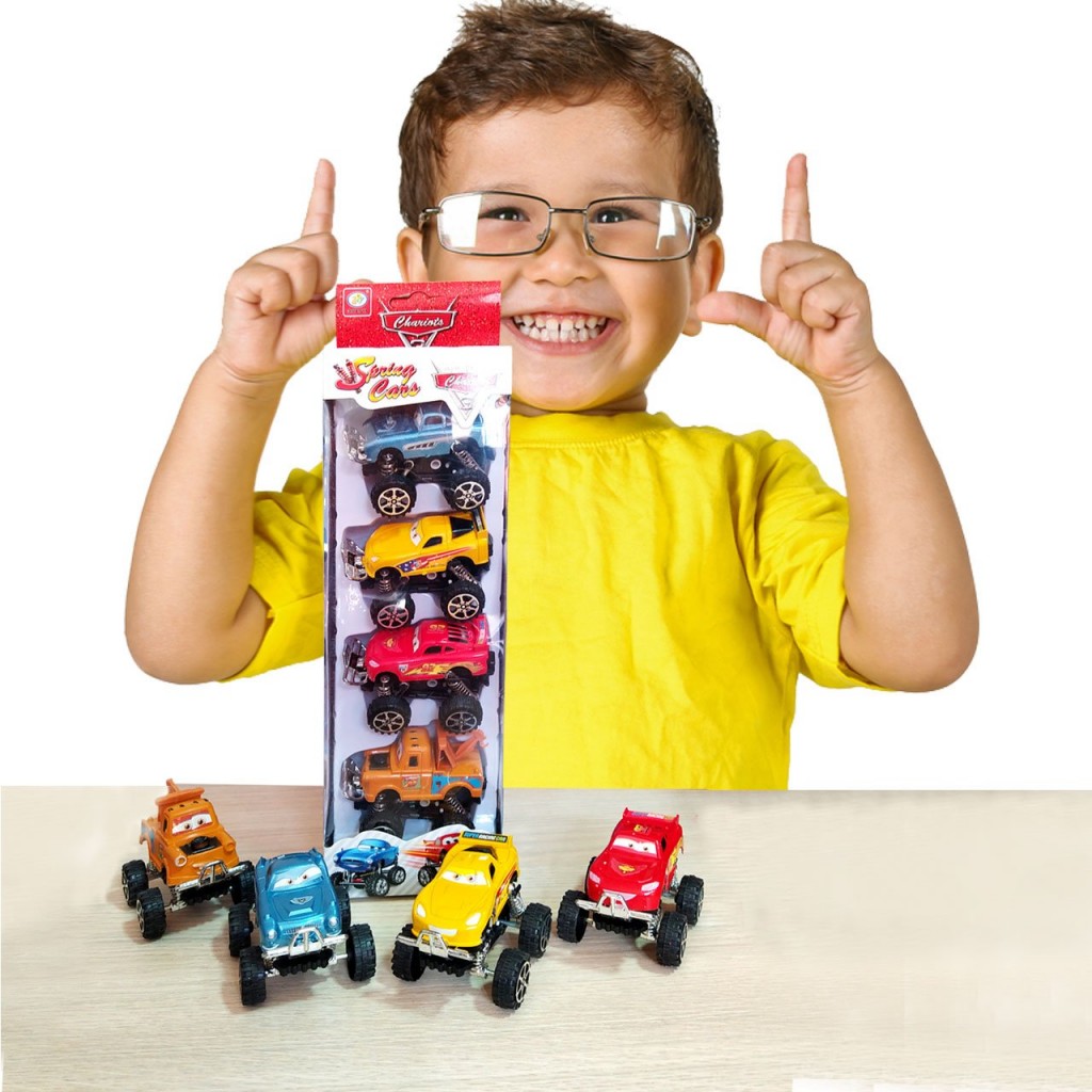 RAYO MCQUEEN JUGUETE CARROS FRICCIÓN COLECCIÓN CARS JUGUETERÍA DJ3554