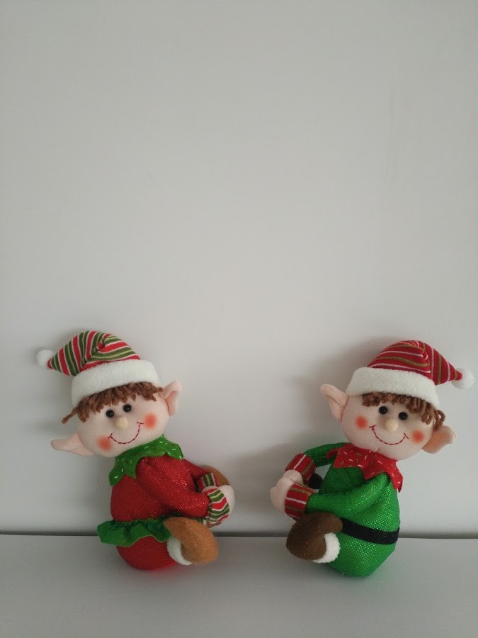 $ Muñeco Navideño Grand Duende Color Surtido Botella De Vino X1Und Nav