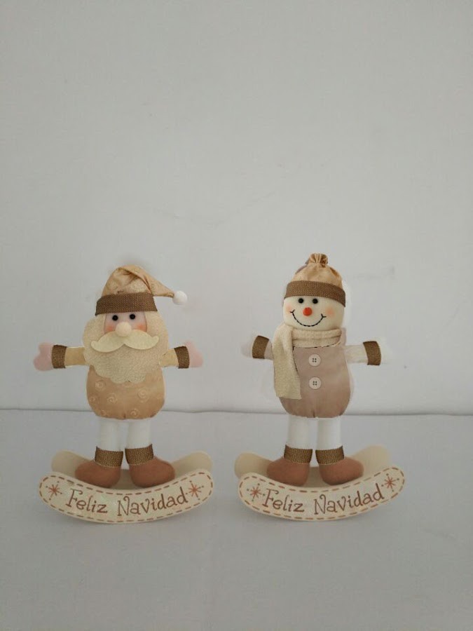 $ Muñeco Navideño Grand Surtido Santa/Snowman Mediano Mecedora Dorado