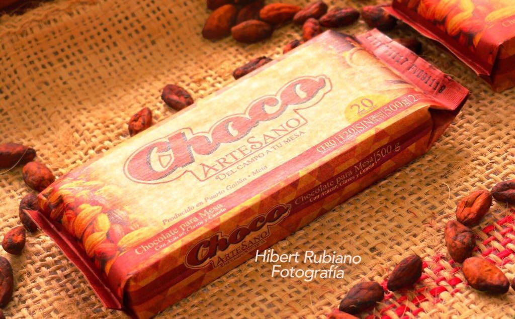 Chocolate Con Azucar Clavos Y Canela