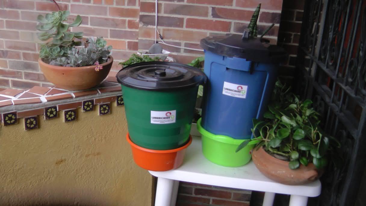 Compostera Hogar Lombriz Roja Incluida