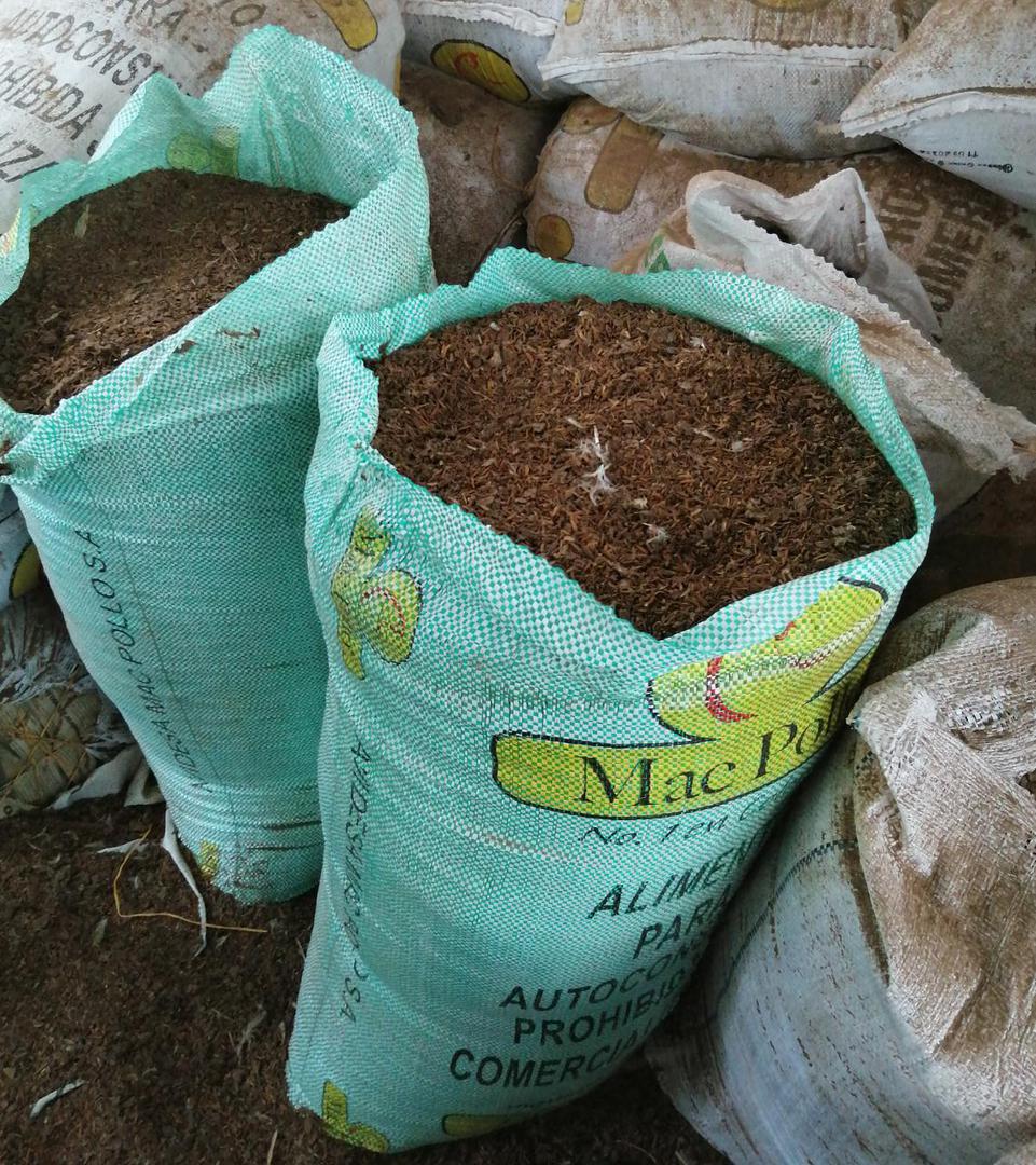 Pollinaza Compostada